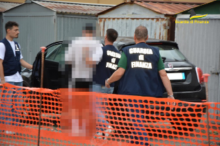 Droga in vetrina sui social: arrestati 5 trafficanti a Pescara