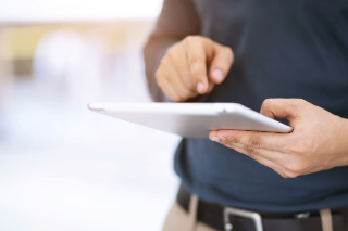 Semplificare per crescere: l’approccio HUBiX alla complessità digitale - hubix.it