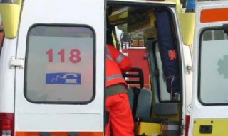 Civitanova, auto contro il guardrail: cinque giovani feriti