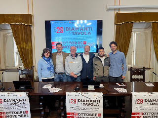Amandola celebra il tartufo bianco, torna «Diamanti a Tavola» con grandi chef e nuovi appuntamenti