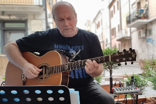 Ascoli Piceno - Musica in lutto, addio al chitarrista Mimmo Picco